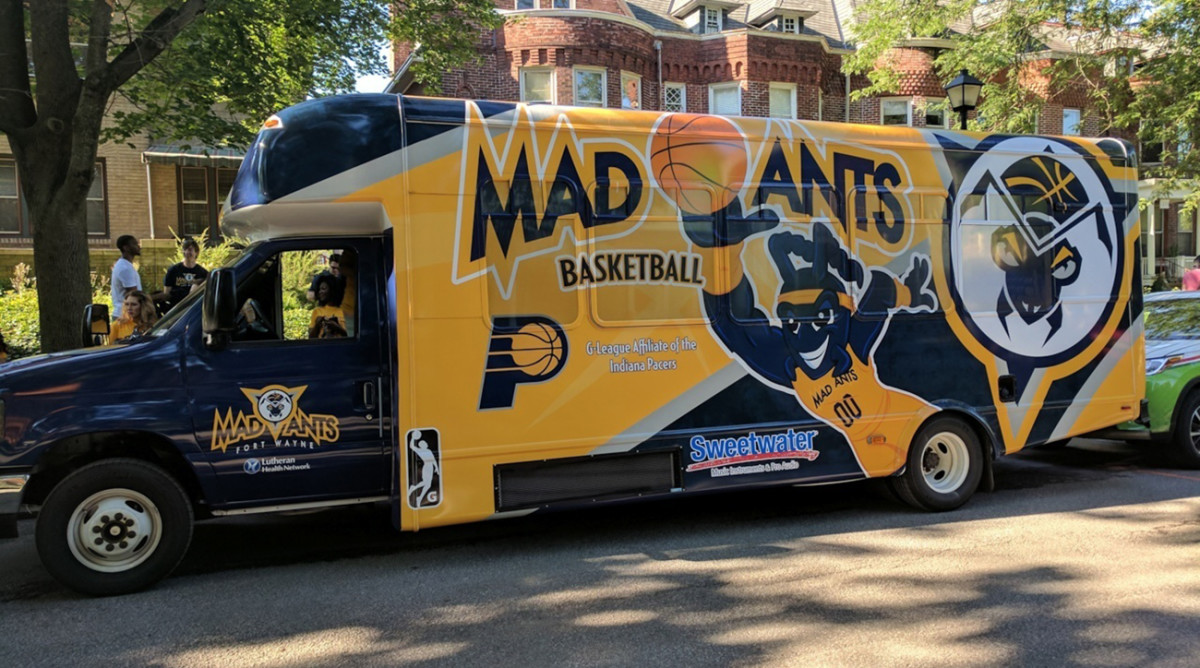ft-wayne-bus.jpg